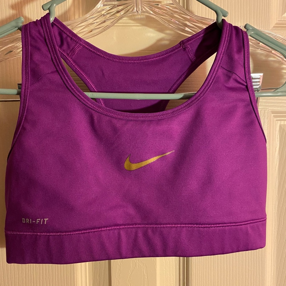 Nike sports bra